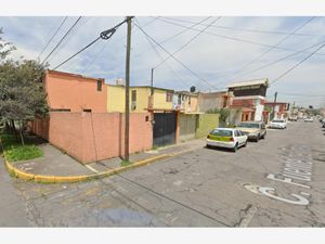 Casa en Venta en San Francisco Coaxusco Metepec