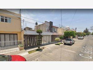 Casa en Venta en Jardines de San Jose Guadalajara