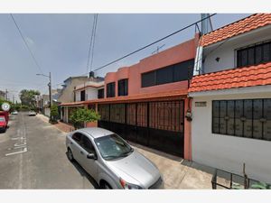 Casa en Venta en Constitucion de 1917 Iztapalapa