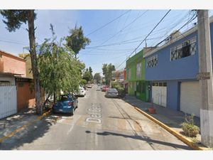 Casa en Venta en Los Reyes Ixtacala 1ra. Sección Tlalnepantla de Baz