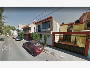 Casa en Venta en Los Reyes Ixtacala 2da. Sección Tlalnepantla de Baz