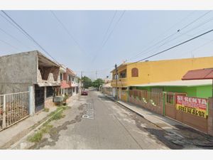 Casa en Venta en Lomas de Rio Medio Veracruz