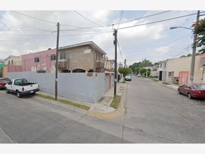 Casa en Venta en Hacienda Del Tepeyac Zapopan