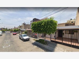 Casa en Venta en Jardines de San Jose Guadalajara