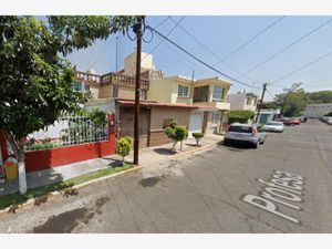 Casa en Venta en Valle de Santa Mónica Tlalnepantla de Baz