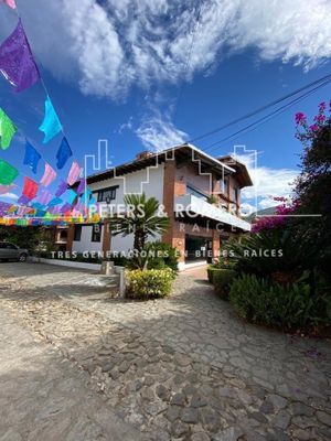 Edificio como hotel en Venta en Valle de Bravo