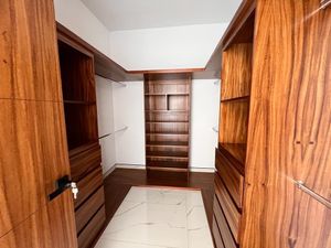 CASA EN VENTA EN LA CIMA DE ZAPOPAN