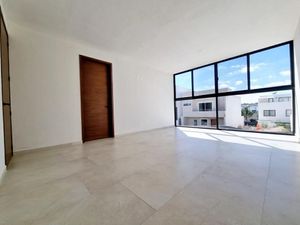 Hermosa Casa en Venta Valle Imperial, Zapopan