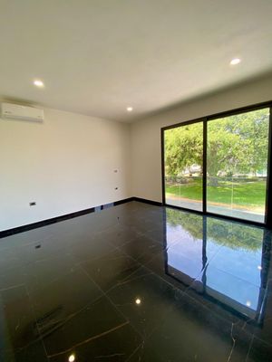 Hermosa Casa en Venta Coto Bosques Cedros en El Sur de La Ciudad