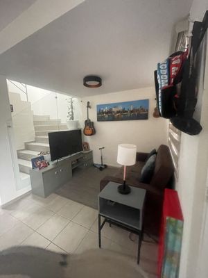 CASA EN VENTA EN CONDOMINIO DENTRO DE SONTERRA