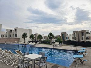 CASA EN VENTA CON ROOF GARDEN EN ALTOS DE JURIQUILLA QUERÉTARO