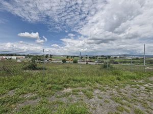 TERRENO INDUSTRIAL EN VENTA DE 13,015 M2 ZONA TOYOTA