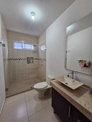 CASA EN VENTA EN REAL DE JURIQUILLA QUERÉTARO