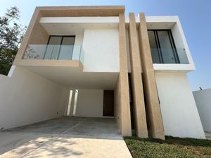 CASA EN VENTA MÉRIDA, PRIVADA AIRE PURO, ENTREGA INMEDIATA, AMENIDADES