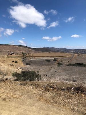 Terreno con vista al mar en Baja C.