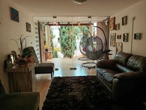 VENTA EN LOMAS DE VALLE ESCONDIDO