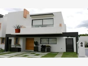 Casa en Venta en Altavista Juriquilla Querétaro