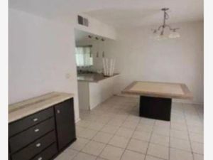 Casa en Venta en Real del Sol Juárez