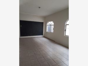 Casa en Venta en Las Puentes Sector 12 San Nicolás de los Garza