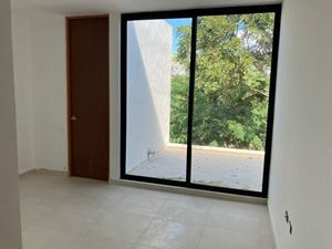 CASA EN VENTA EN PRIVADA RESIDENCIAL EN CONKAL