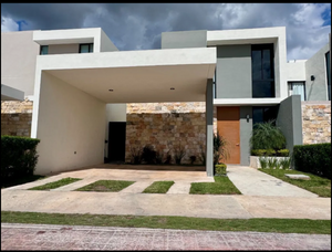 CASA EN VENTA EN MÉRIDA EN PRIVADA ZONA DZITYA