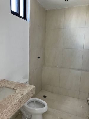 CASA EN VENTA EN PRIVADA RESIDENCIAL EN CONKAL