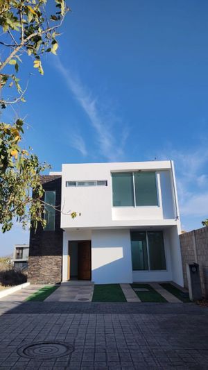 CASA EN VENTA COTO HABITAT SAN MILLAN