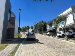 Terreno en Venta, Parque Victoria, Lomas de Angelopolis II