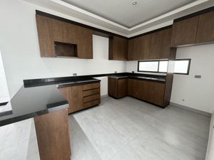 CASA EN VENTA EN LOMAS DEL VERGEL