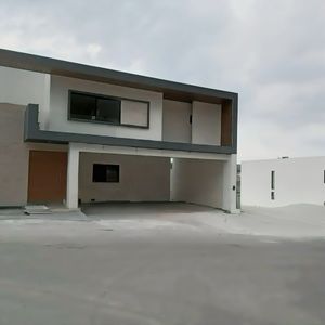 Casa en venta en Sierra Alta en Monterrey