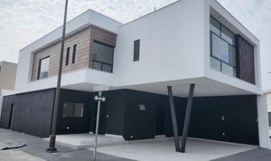 Casa en venta en Carretera Nacional en Monterrey