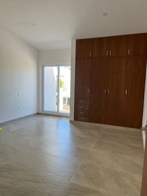 LAGOS DEL SOL CASA EN VENTA