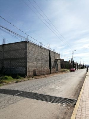Terreno bardeado a 2 cuadras de la México-Pachuca en San Antonio