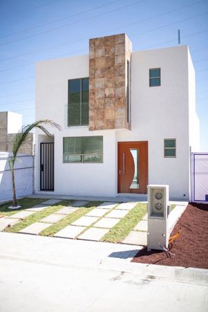 Casa semiresidencial en venta ubicada en Mineral de la Reforma, Hgo