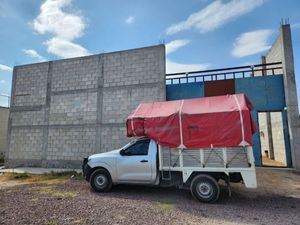 Terreno bardeado en venta en Valle del Palmar