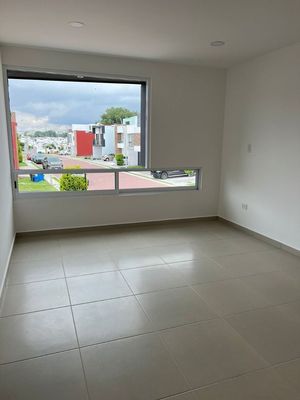 VENDO CASA EN FRACC ANTIGUA CEMENTERA PUEBLA