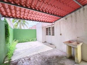 CASA EN VENTA DE DOS HABITACIONES EN LAS AMERICAS