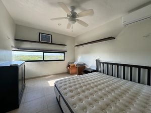 CASA EN LA PLAYA FRENTE AL MAR |  TELCHAC, KM 32.5 |