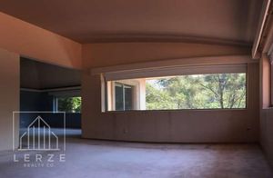 Casa en Venta en Bosques de las Lomas M