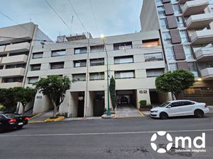 Venta de amplio Departamento PH en Coyoacán