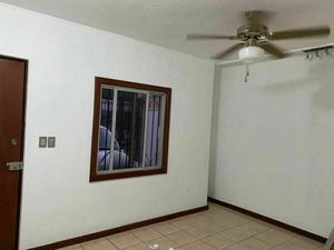 Casa en Renta con PISCINA en Montealbán, Mérida Yucatán