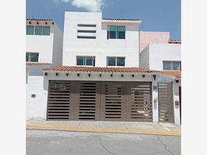 Casa en Venta en San Bartolome Tlaltelulco Metepec