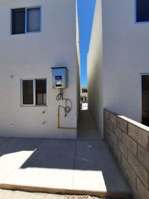 Casa en renta en Residencial Valparaíso, Santa Fe Tijuana