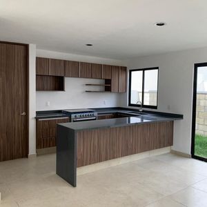 CASA EN VENTA SAN ISIDRO JURIQUILLA QUERETARO