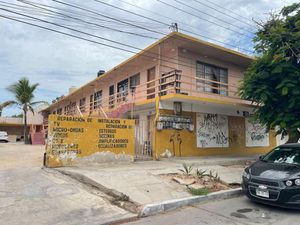 Edificio para remodelar sobre 5 DE FEBRERO