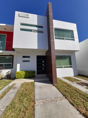 Casa en renta en el Refugio, Querétaro