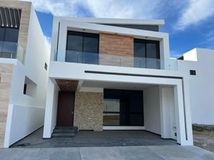 Casa en Venta en Delfines Mazatlán