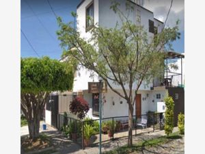 Casa en Venta en Paseos del Sol Zapopan