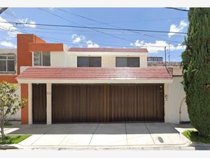 Casa en Venta en Los Bosques Aguascalientes