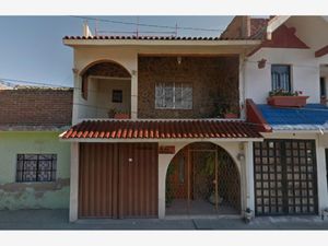 Casa en Venta en La Luz Guanajuato